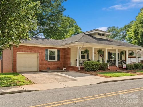 170 8th Ave, Cramerton, NC, 28032-1417 | Card Image