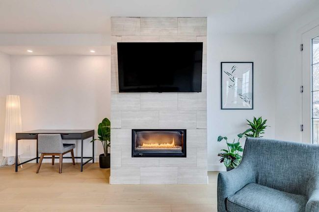 18 27 Avenue Sw, House other with 4 bedrooms, 4 bathrooms and 2 parking in Calgary AB | Image 15