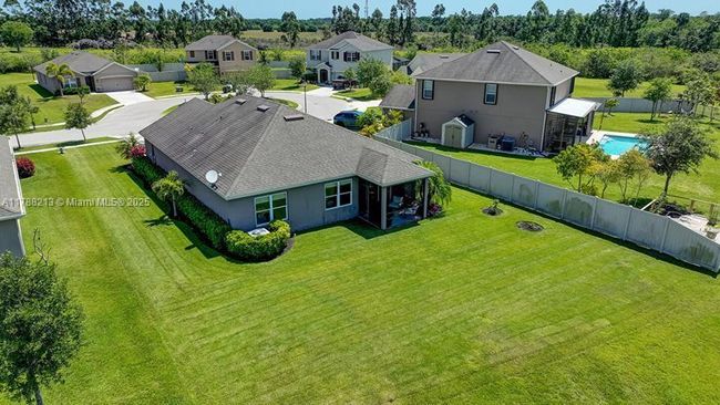 3113 Yellowstone Cir, House other with 3 bedrooms, 2 bathrooms and null parking in Fort Pierce FL | Image 29