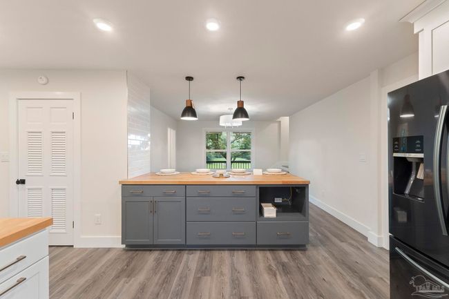 4636 Whisper Way, House other with 5 bedrooms, 4 bathrooms and 8 parking in Pensacola FL | Image 18