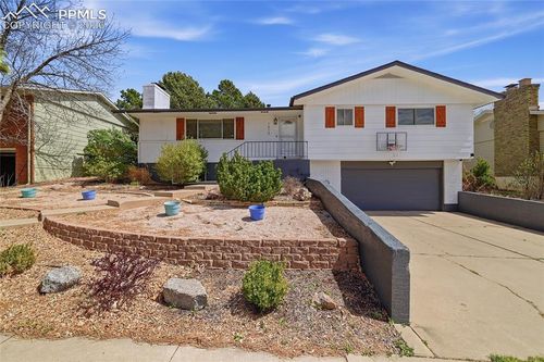 1515 Lehmberg Blvd, Colorado Springs, CO, 80915-2114 | Card Image