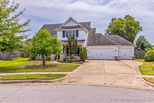 8898 E 139th Street S, Bixby, OK, 74008 | Card Image