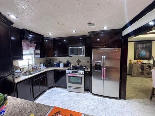 2731 Sw 61st Street, Oklahoma City, OK, 73159 | Card Image