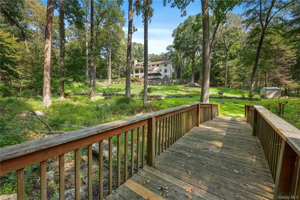 Christopher Rd, Mount Kisco, NY 10549