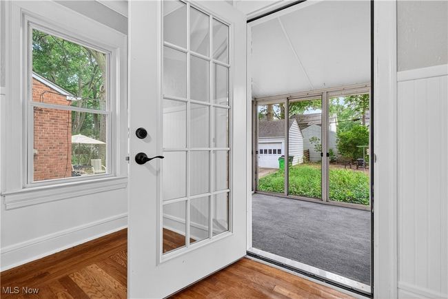 Dining Room leading to screened patio | Image 14