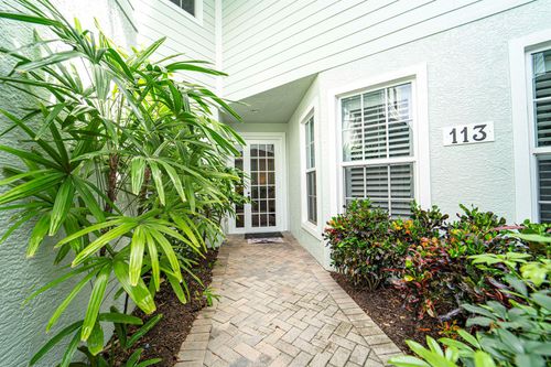apt-113-2320 Water Oak Ct Sw, Vero Beach, FL, 32962-6991 | Card Image
