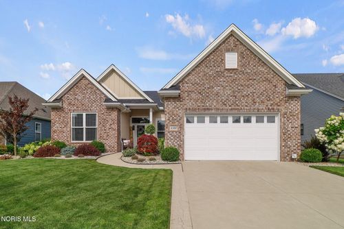 4450 Post Office Cir, Maumee, OH, 43537-9300 | Card Image