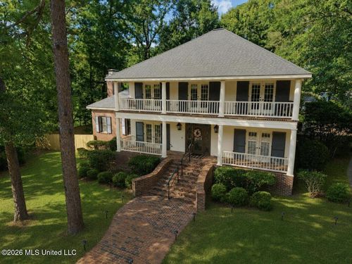 16 Dunleith Ct, Hattiesburg, MS, 39402-8818 | Card Image