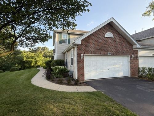 o-722 Timothy Ct, East Dundee, IL, 60118-3040 | Card Image