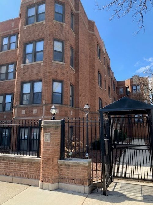 g-1614 N Harding Ave, Chicago, IL, 60647-4675 | Card Image