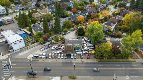 7860 Lake City Way Ne, Seattle, WA, 98115-4358 | Card Image