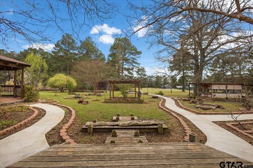 2320 Grangeway Rd, Marshall, TX, 75672-5063 | Card Image