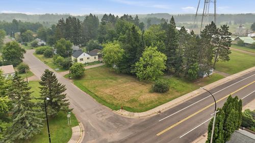 3934, 3936 Main Street, Kettle River, MN, 55757 | Card Image