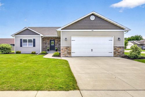 1579 Lone Oak Drive, NEENAH, WI, 54956 | Card Image
