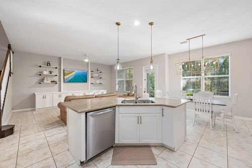 1056 Piccadilly Street, Palm Beach Gardens, FL, 33418 | Card Image