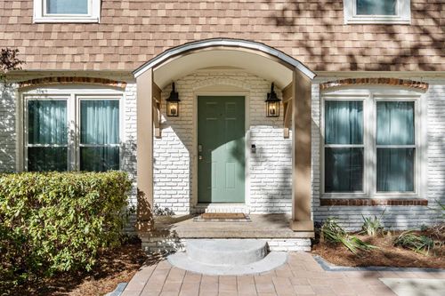 930 Maplewood Ave, TALLAHASSEE, FL, 32303-4637 | Card Image