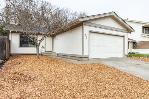 843 Falcon Way, Healdsburg, CA, 95448 | Card Image