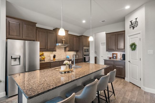 5610 Goodnight Ct, House other with 4 bedrooms, 3 bathrooms and null parking in Midlothian TX | Image 12