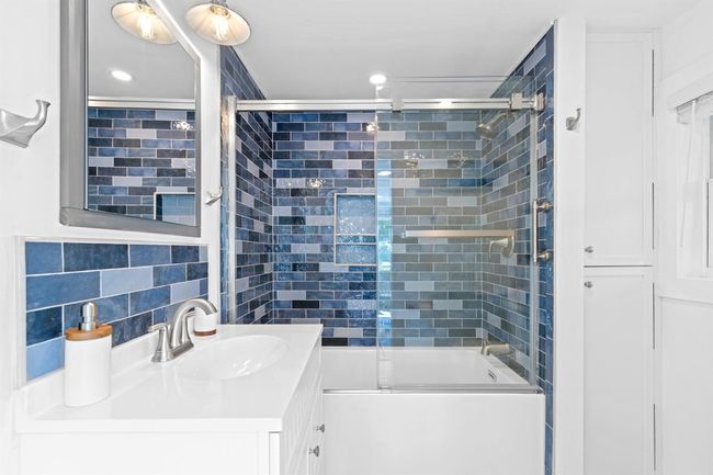 826 Se 4 Th Ave, House other with 2 bedrooms, 2 bathrooms and null parking in Delray Beach FL | Image 22