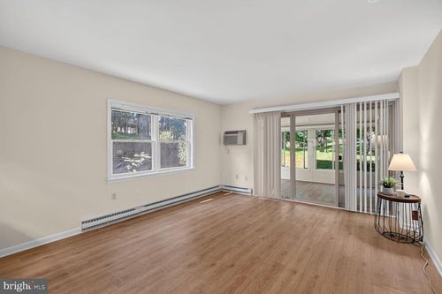 98-1a-3321 S Leisure World Blvd, SILVER SPRING, MD, 20906-1753 | Card Image
