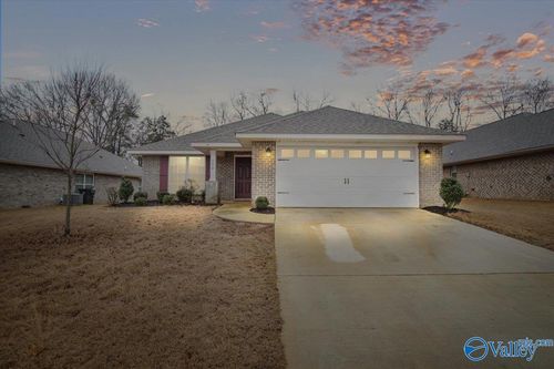 150 Abercorn Dr, Madison, AL, 35756-5708 | Card Image