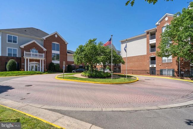 UNIT-208 - 4850 Eisenhower Ave, Condo with 2 bedrooms, 1 bathrooms and null parking in ALEXANDRIA VA | Image 30
