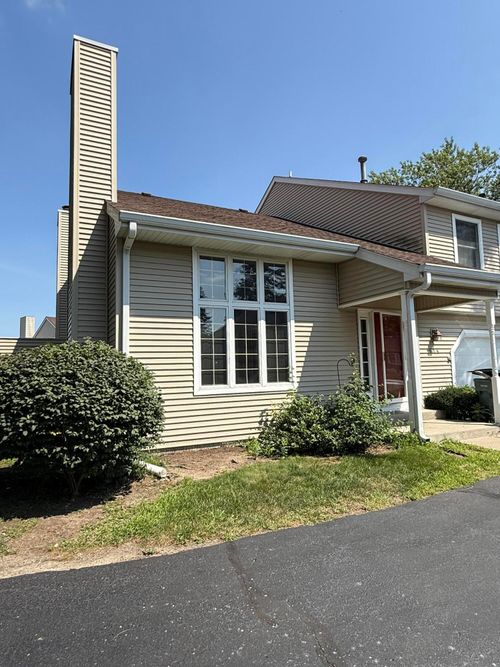 614 Glade Pl, Valparaiso, IN, 46383 | Card Image