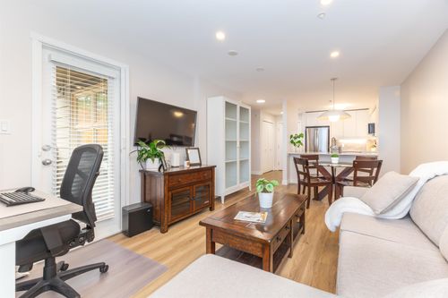 210-808 Sangster Pl, New Westminster, BC, V3L5W3 | Card Image