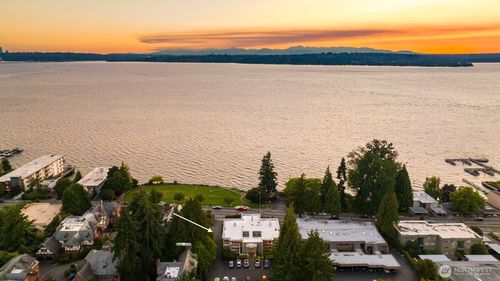 apt-101-6620 Lake Washington Blvd Ne, Kirkland, WA, 98033-6842 | Card Image