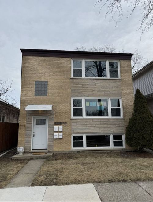 g-323 22nd Ave, Bellwood, IL, 60104-1683 | Card Image