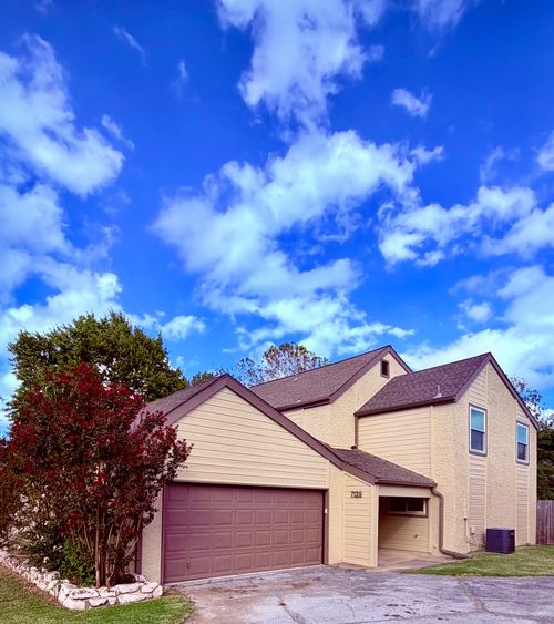 7129 Canton Ave, Tulsa, OK, 74136-6304 | Card Image