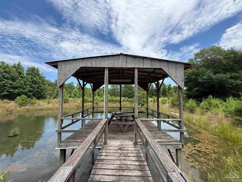 296 Salters Lake Rd, Century, FL, 32535-2833 | Card Image