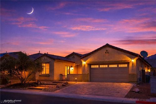 4212 Helens Pouroff Ave, North Las Vegas, NV, 89085-4461 | Card Image
