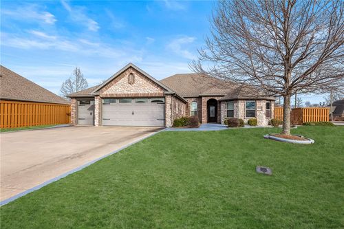 3300 Nw Park Hill Blvd, Bentonville, AR, 72712-3455 | Card Image