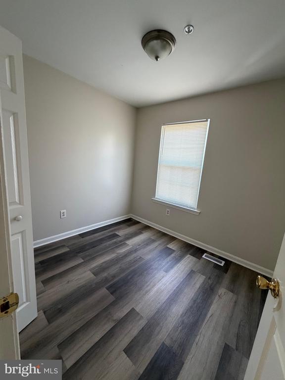Residential Lease in LANDOVER 2