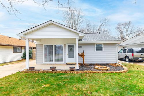 8032 William St, Taylor, MI, 48180-7403 | Card Image