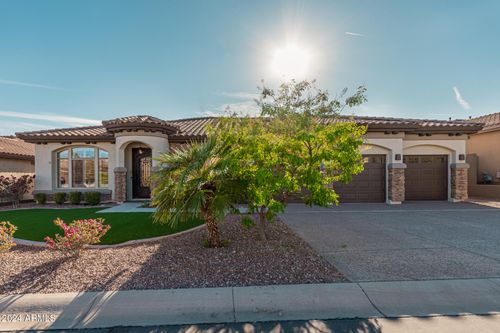 2717 W Nighthawk Way, Phoenix, AZ, 85045 | Card Image