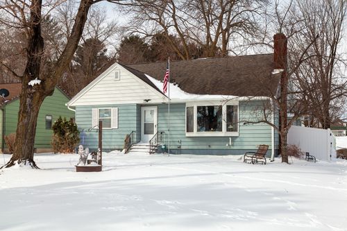 539 Riverside Blvd, Amery, WI, 54001-1131 | Card Image