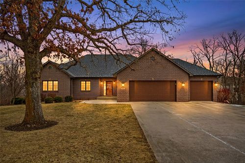 33998 Mill Creek Dr, Adel, IA, 50003-8359 | Card Image