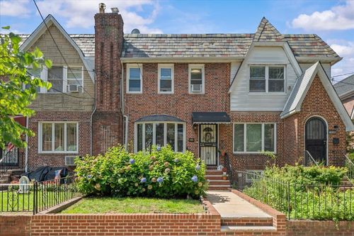 1848 E 31st Street, New York City, NY, 11234 | Card Image