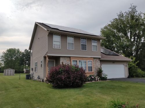 303 Lamplighter Loop Se, Poplar Grove, IL, 61065-9186 | Card Image