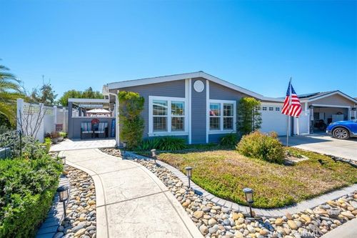 330 Lark Dr, PASO ROBLES, CA, 93446-4031 | Card Image