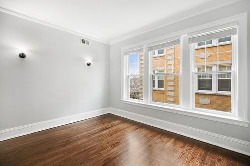 apt-2-1100 Glenlake Ave, Chicago, IL, 60660-5193 | Card Image