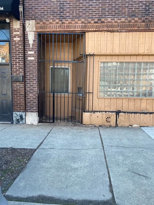 2-2519 W 59th St, Chicago, IL, 60629-1103 | Card Image