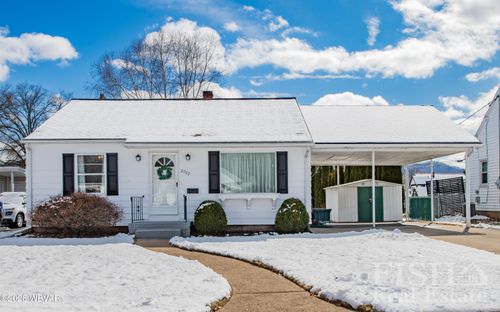 2092 Blair St, Williamsport, PA, 17701-2821 | Card Image