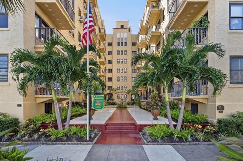 702-130 4th Ave N, St Petersburg, FL, 33701-6000 | Card Image