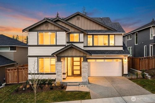 20308 Se 266th St, Covington, WA, 98042-6221 | Card Image