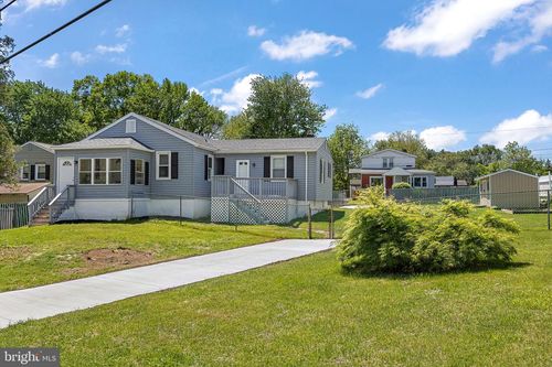 200 New York Ave, CLAYMONT, DE, 19703-1913 | Card Image