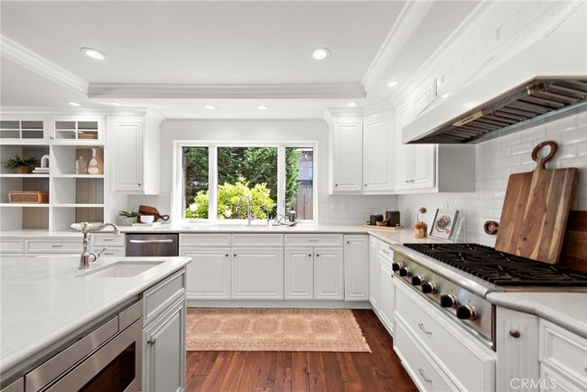 1230 Santiago Dr, House other with 5 bedrooms, 3 bathrooms and 3 parking in Newport Beach CA | Image 19