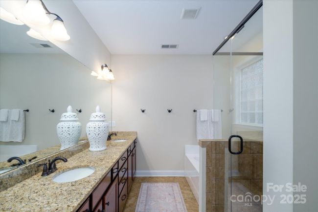 4323 Bright Rd, House other with 5 bedrooms, 4 bathrooms and null parking in Charlotte NC | Image 26